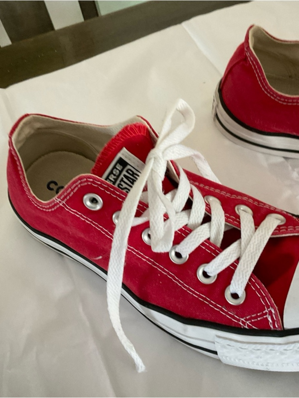 Converse All stars Red Pattern women size 8 - Picture 6 of 12
